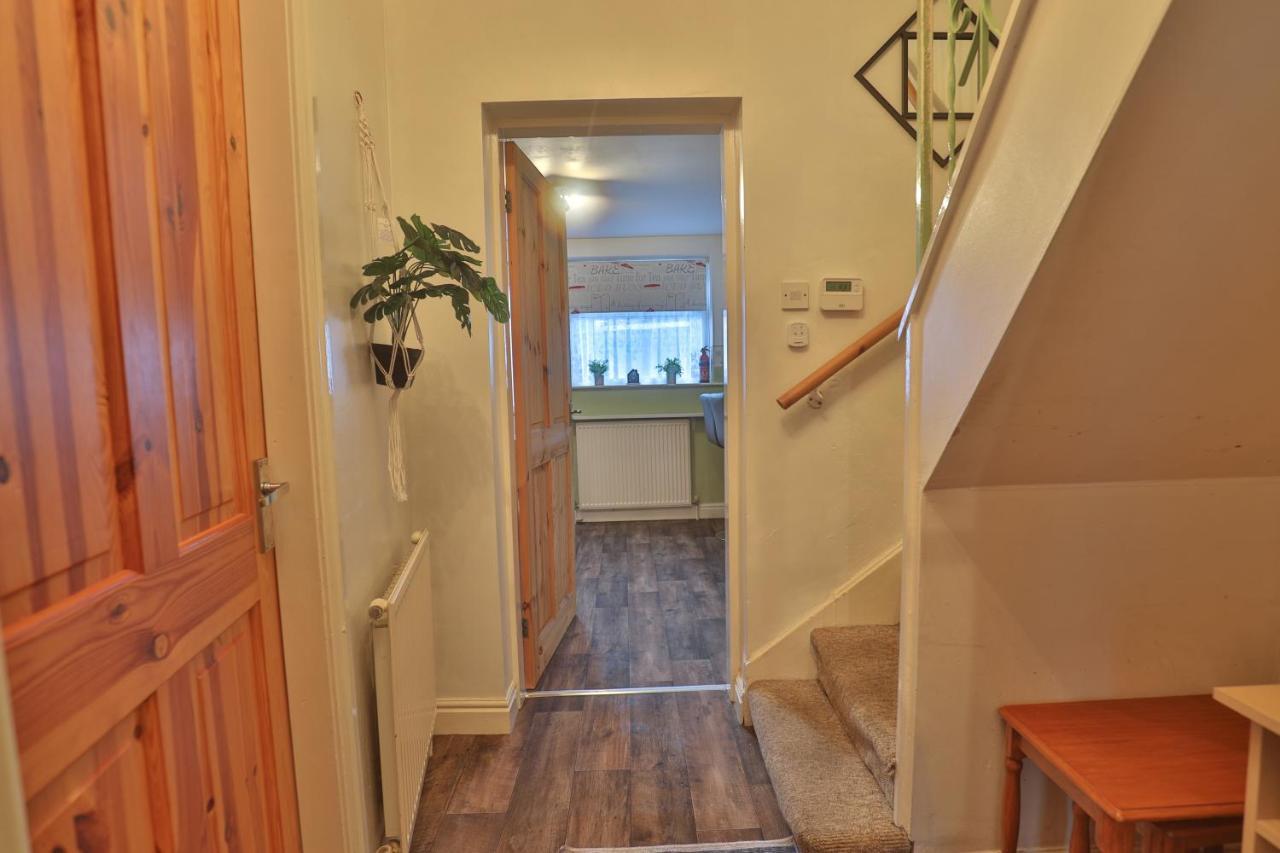 Devon St - Cozy Home, Free Easy Parking! Kingston upon Hull Bagian luar foto